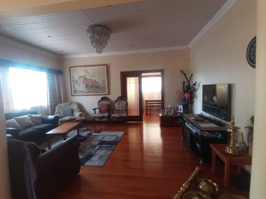 5 Bedroom Property for Sale in Baysville Eastern Cape